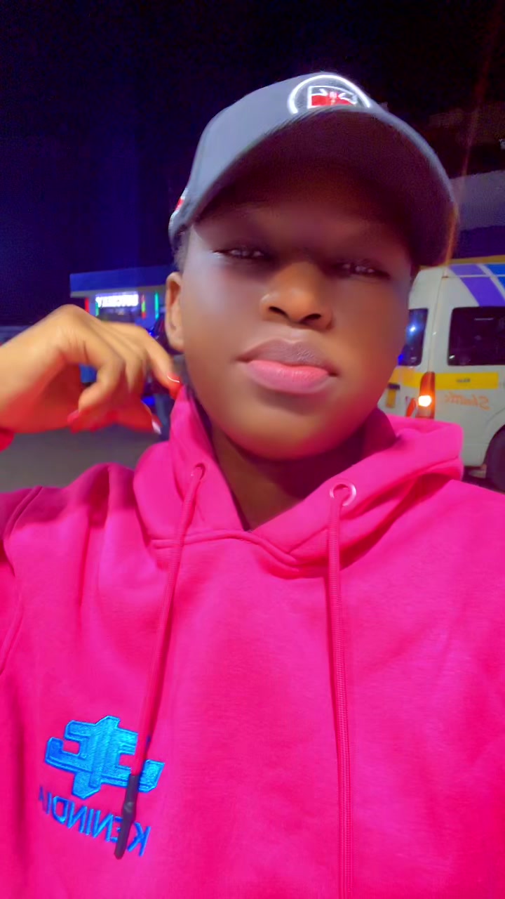 @Sarah Mcute 💕