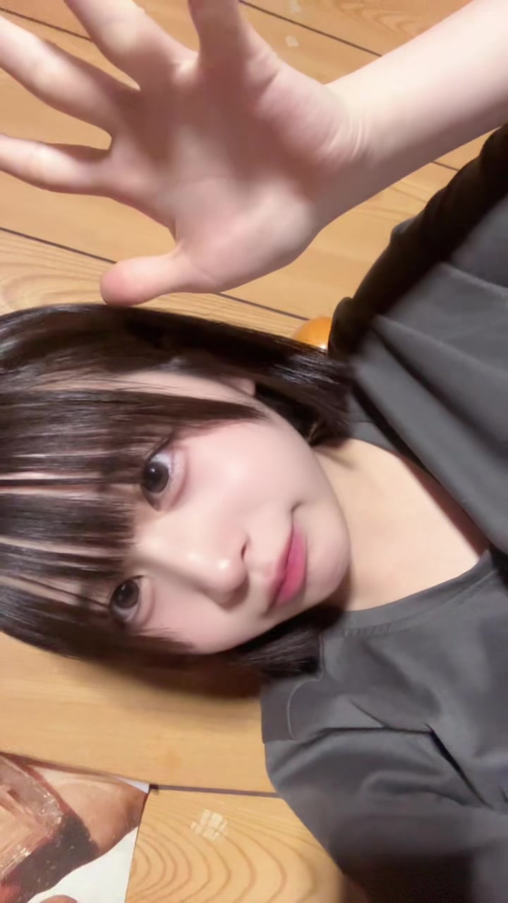 @✿.·