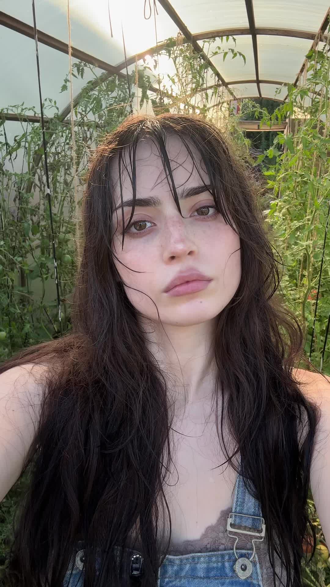 @lurnelly