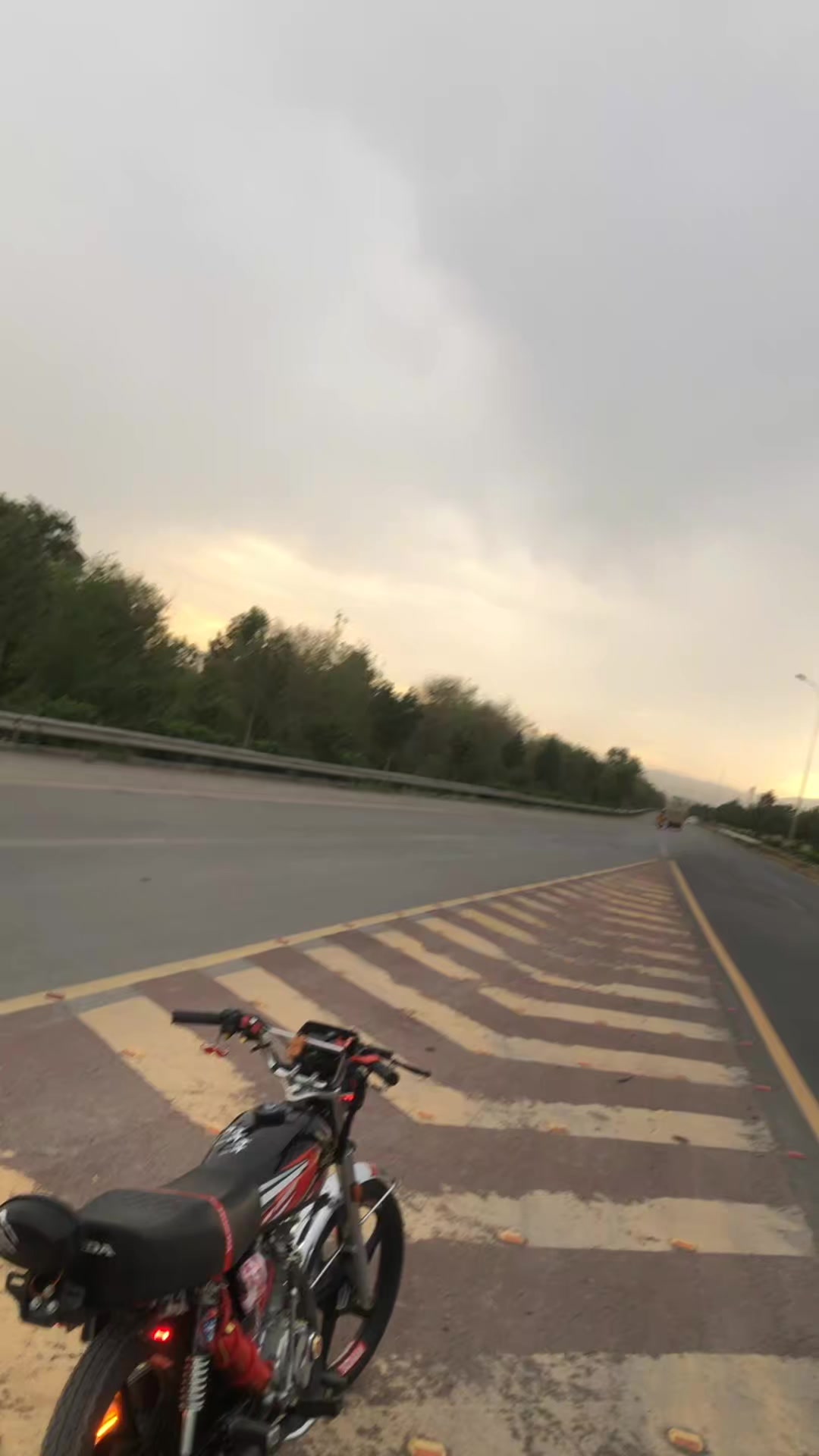 @یا ر با ش      🦅🔥
