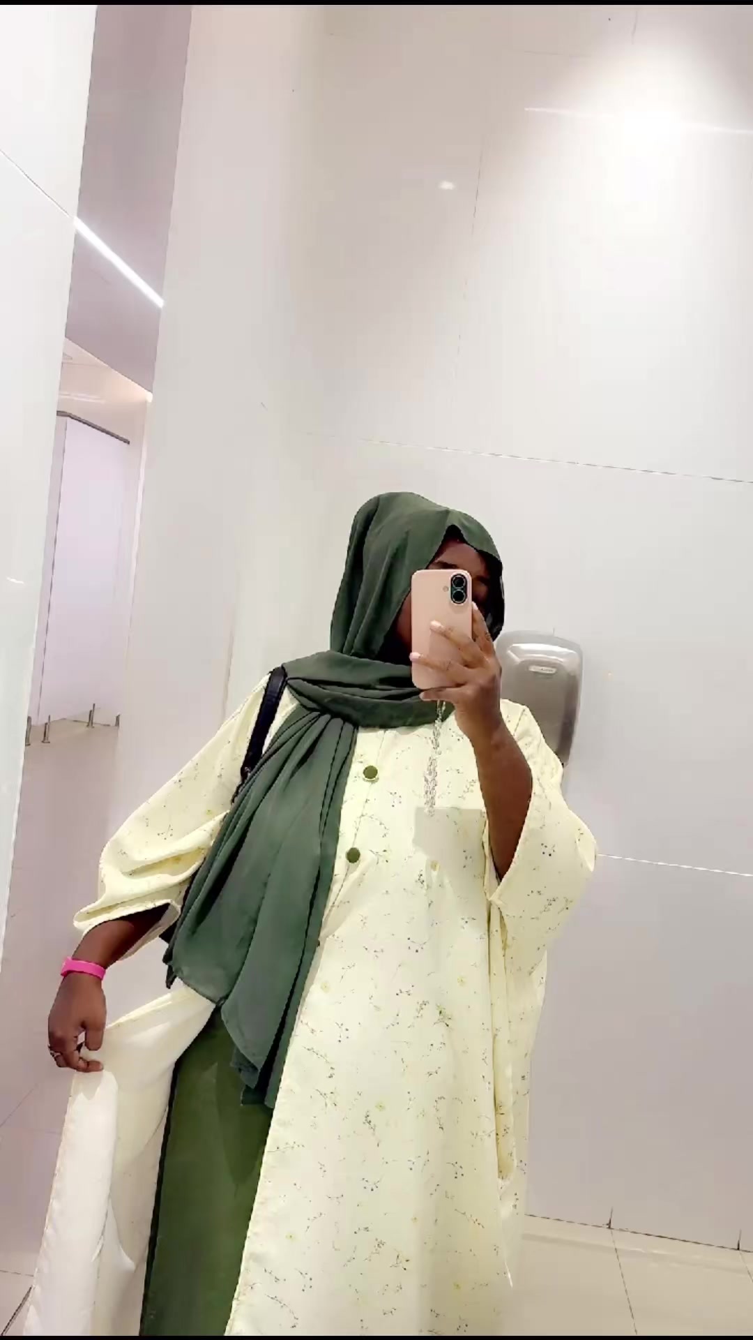 @BABY NABILA❣️