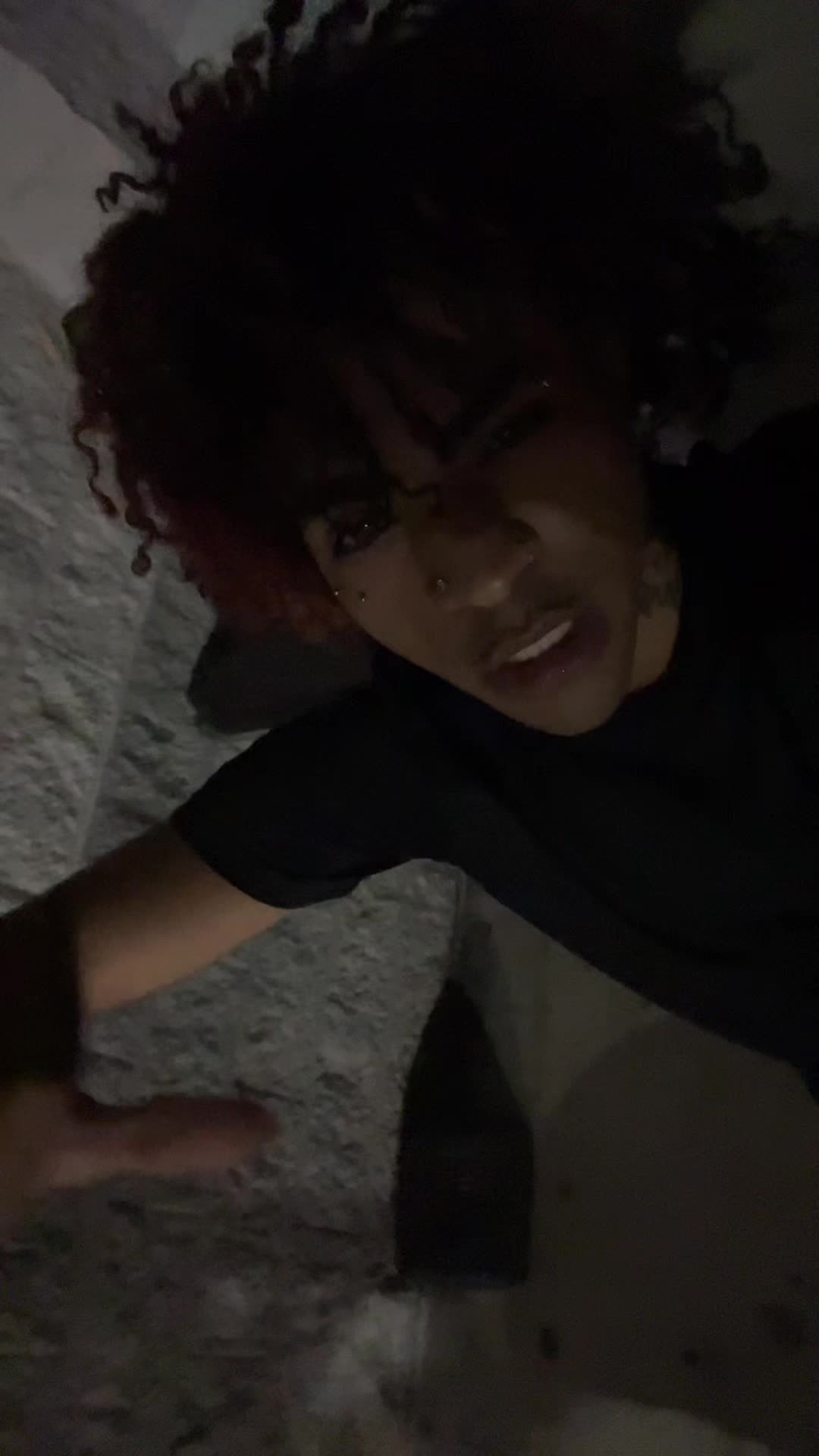 @Ewwwsix