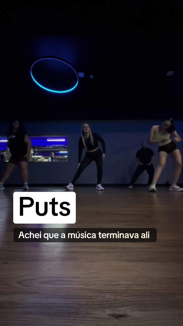 @Elaine Miranda