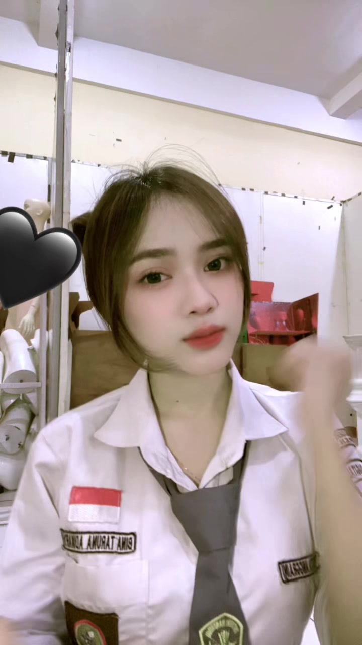 @๐ฏ๐๐ฅ๐ข๐ญ๐๐๐:๏ฝก+๏พ