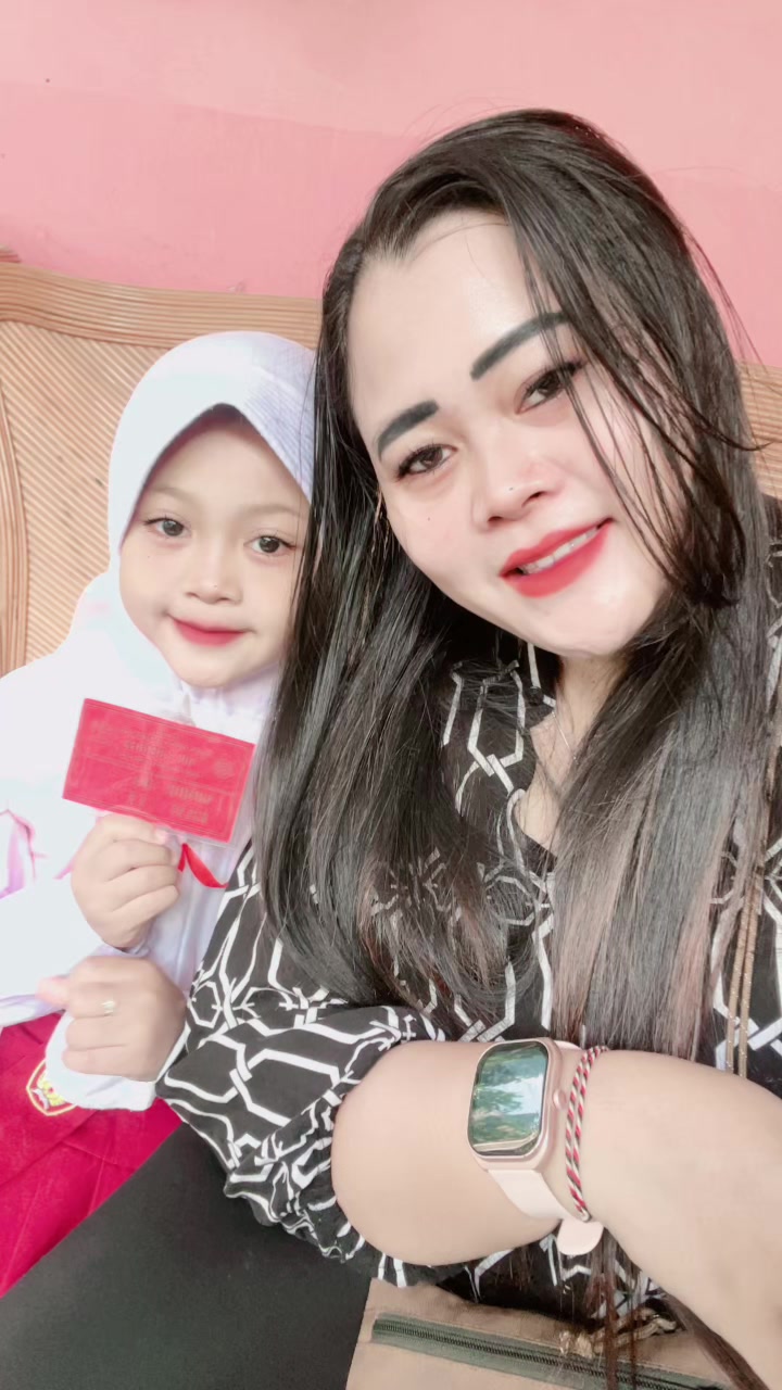 @mamanya della