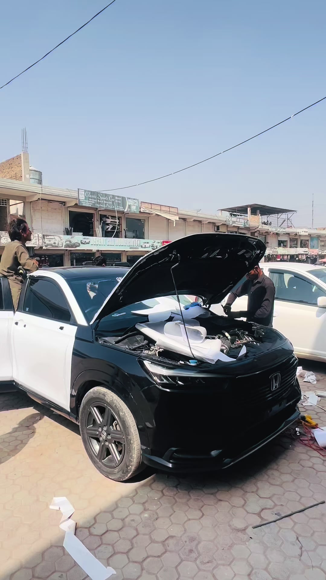 @النافع آٹو عدنان پلازہ پشاور