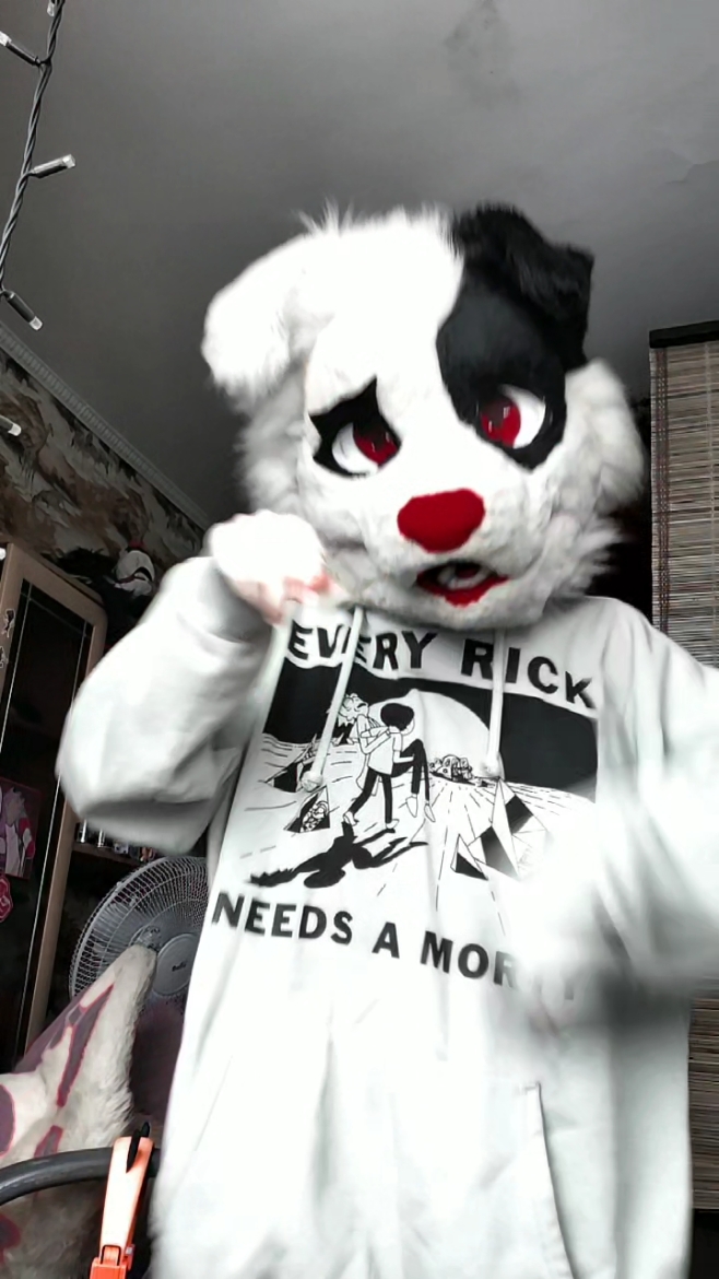 @silly doggo | @