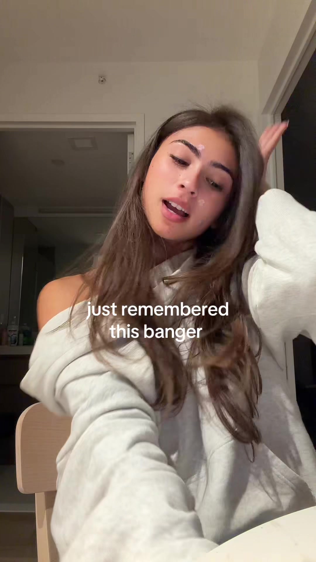 @bella