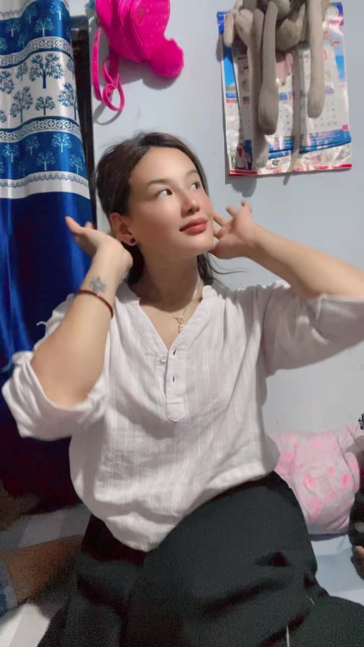 @Bhumika💜
