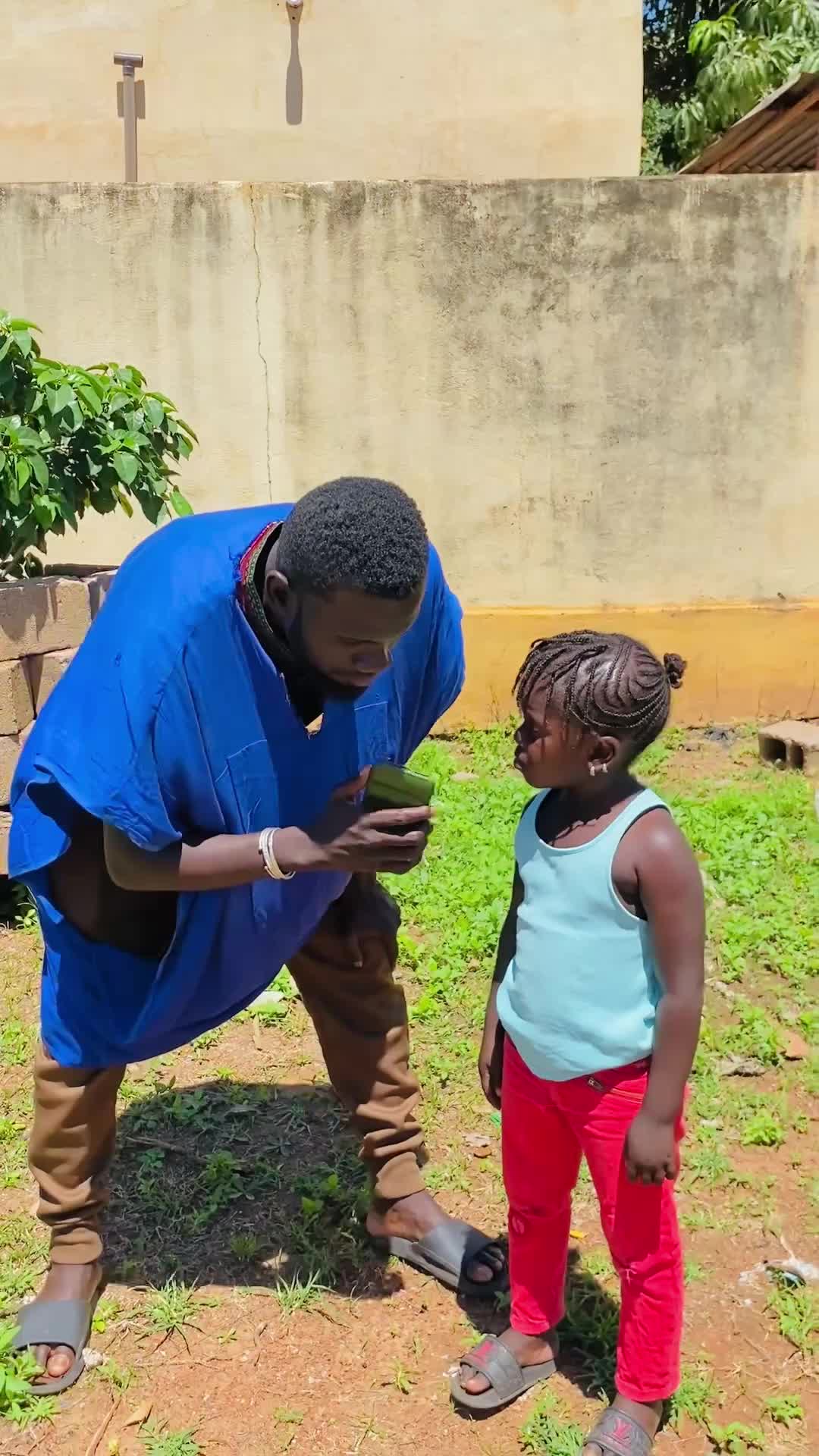 @Tonton ousman et ptite Aïcha ❤