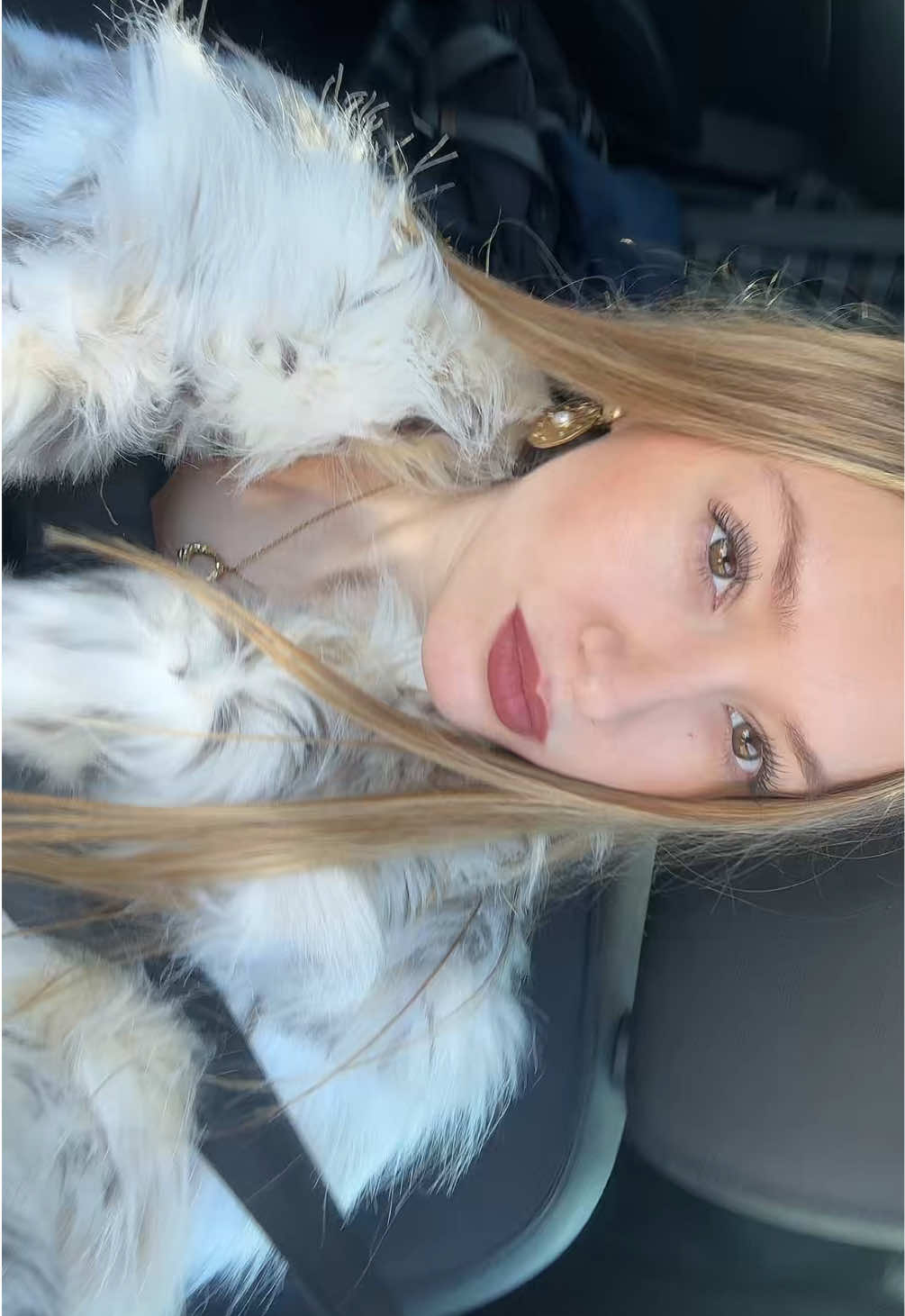 @luludellacorte