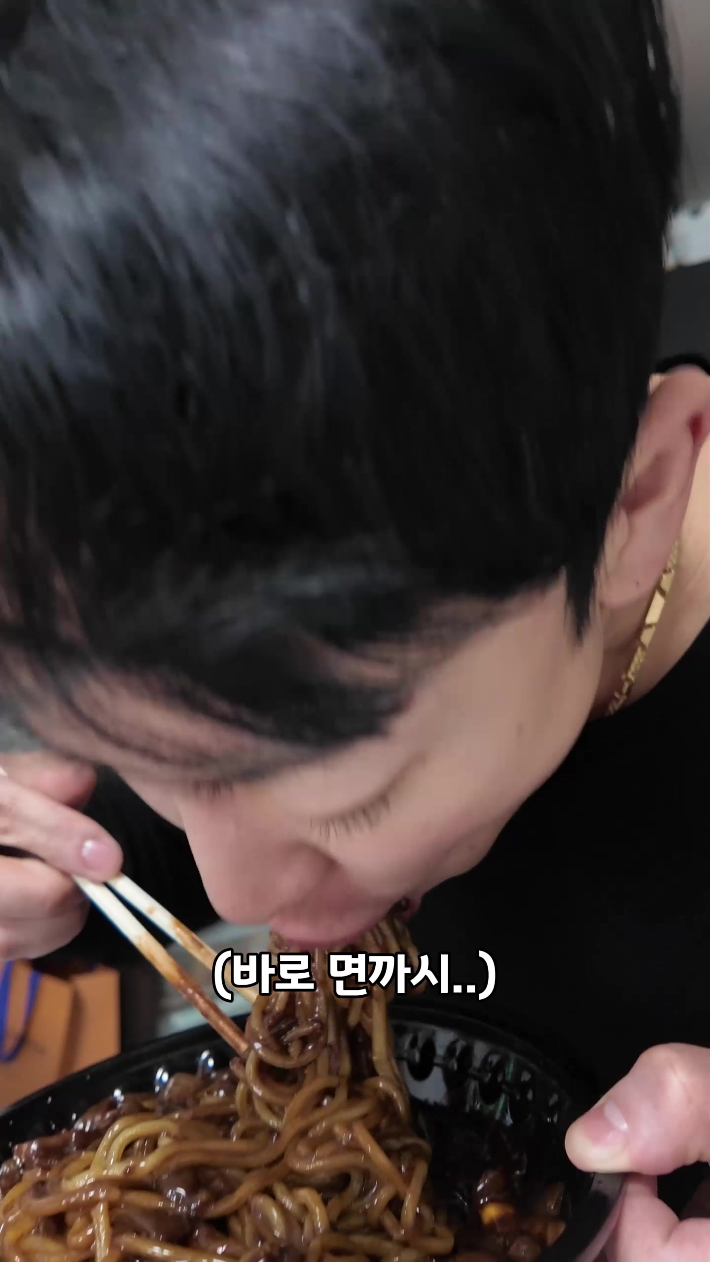 @군군이