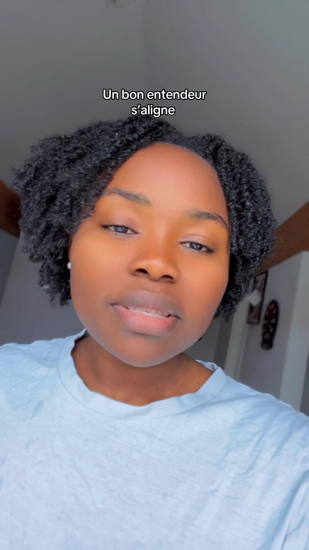 @Elvi_237💜