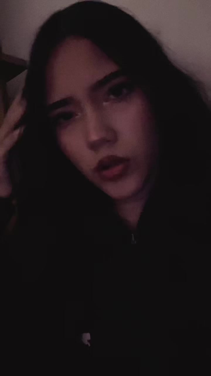 @ℰ