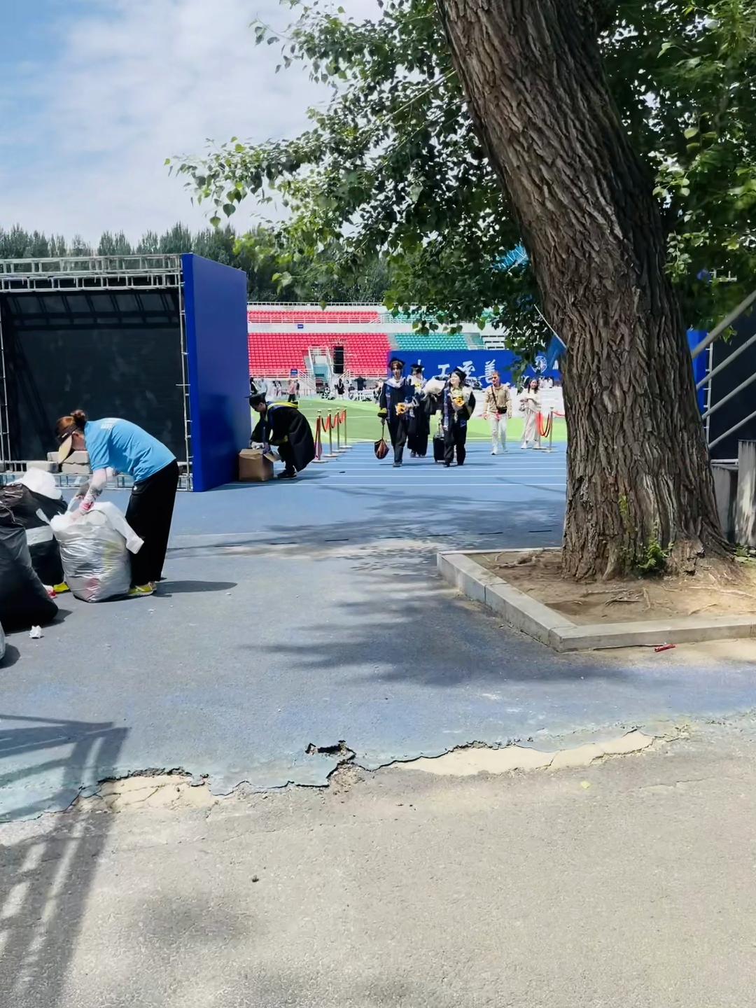 @阿里夫
