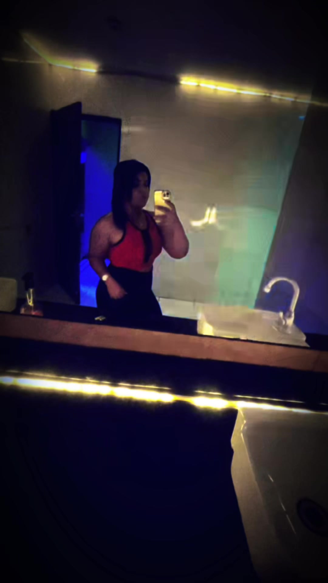 @Vaneide😈