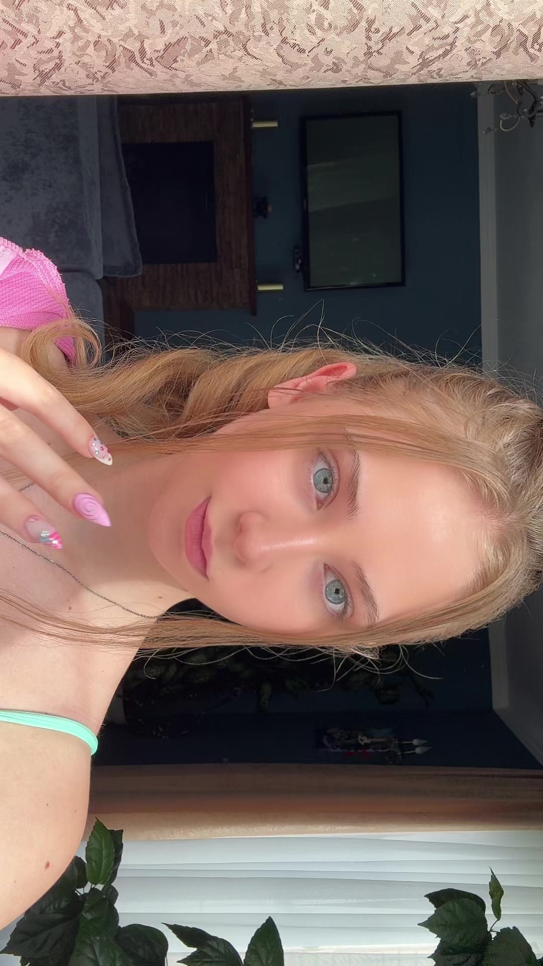 @Glafira