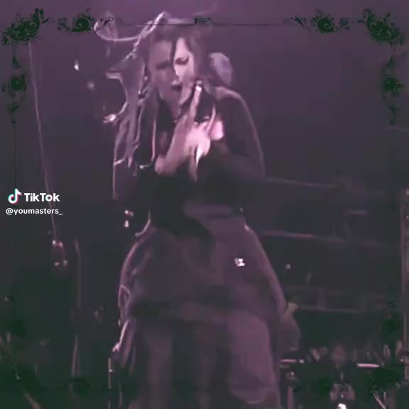 @Sasha Evanescence & Amyleefan