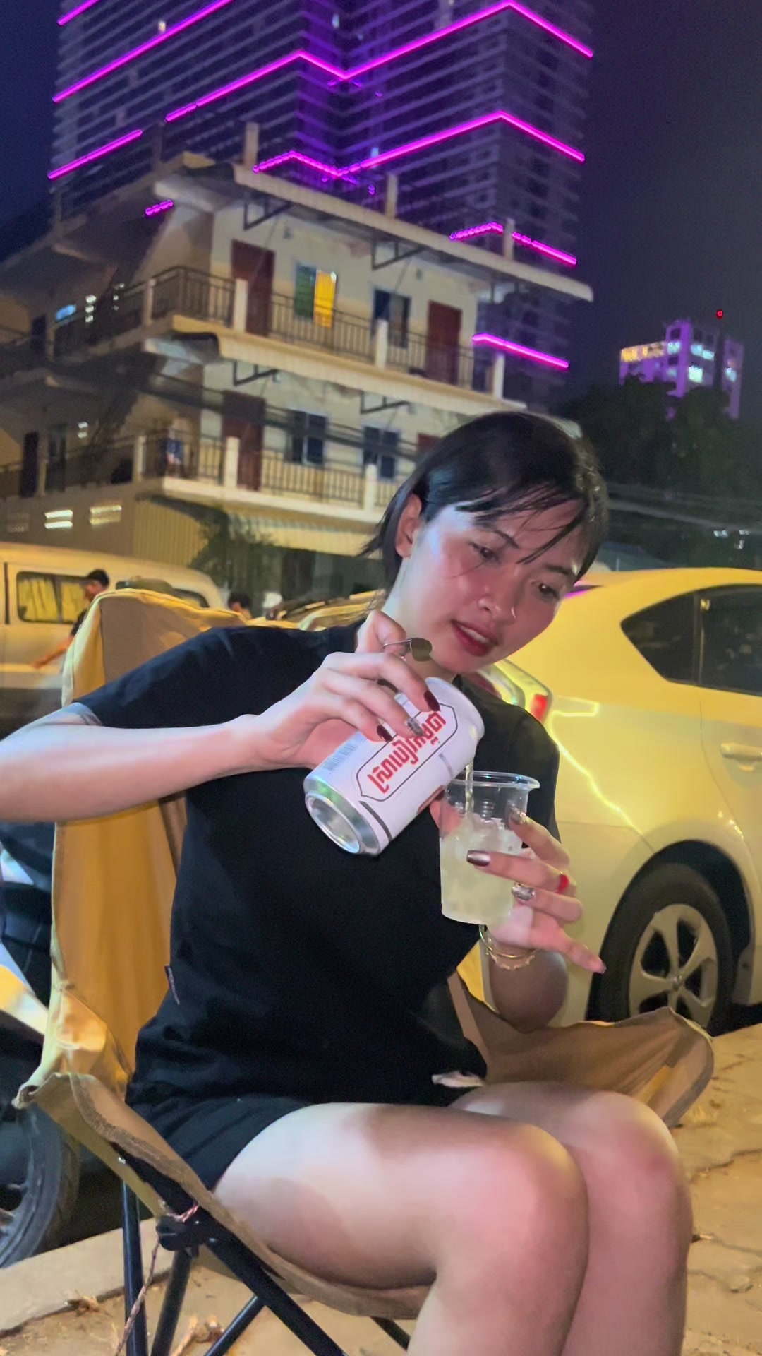 @Ployy