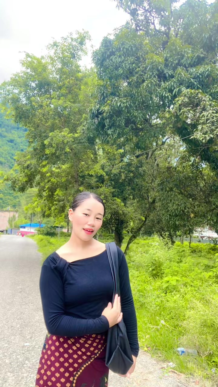 @Alisha Gurung &hearts;️