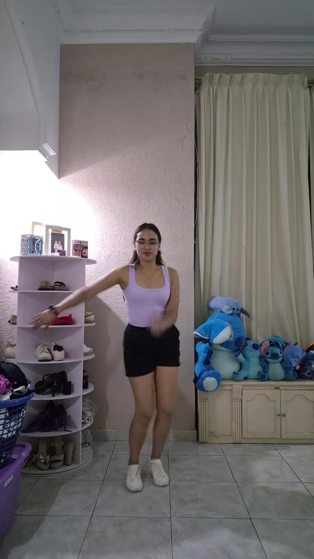 @Karina Crisanto