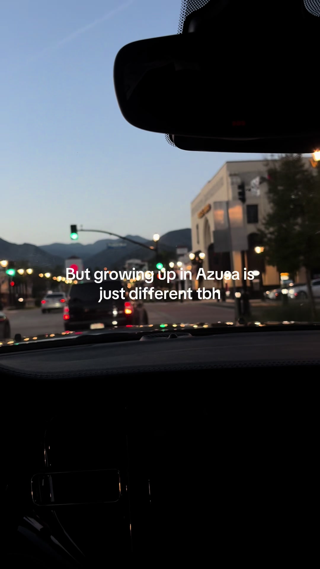 @𝑅 ✰