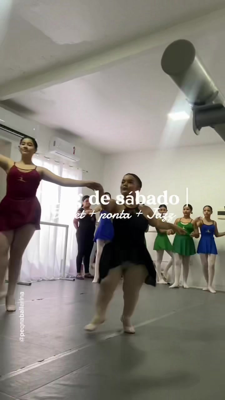 @Peqnabailarina 🩰