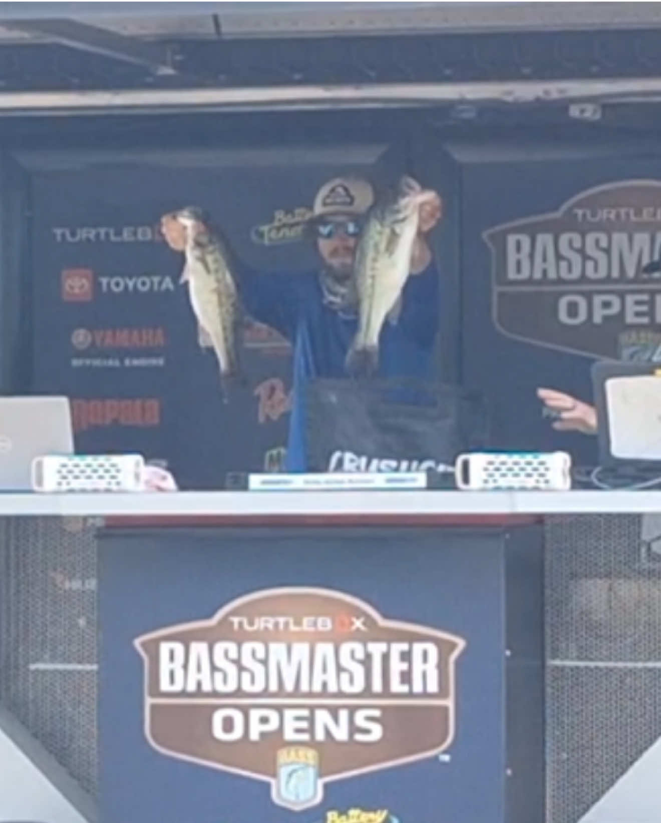 @evan_whitefishing