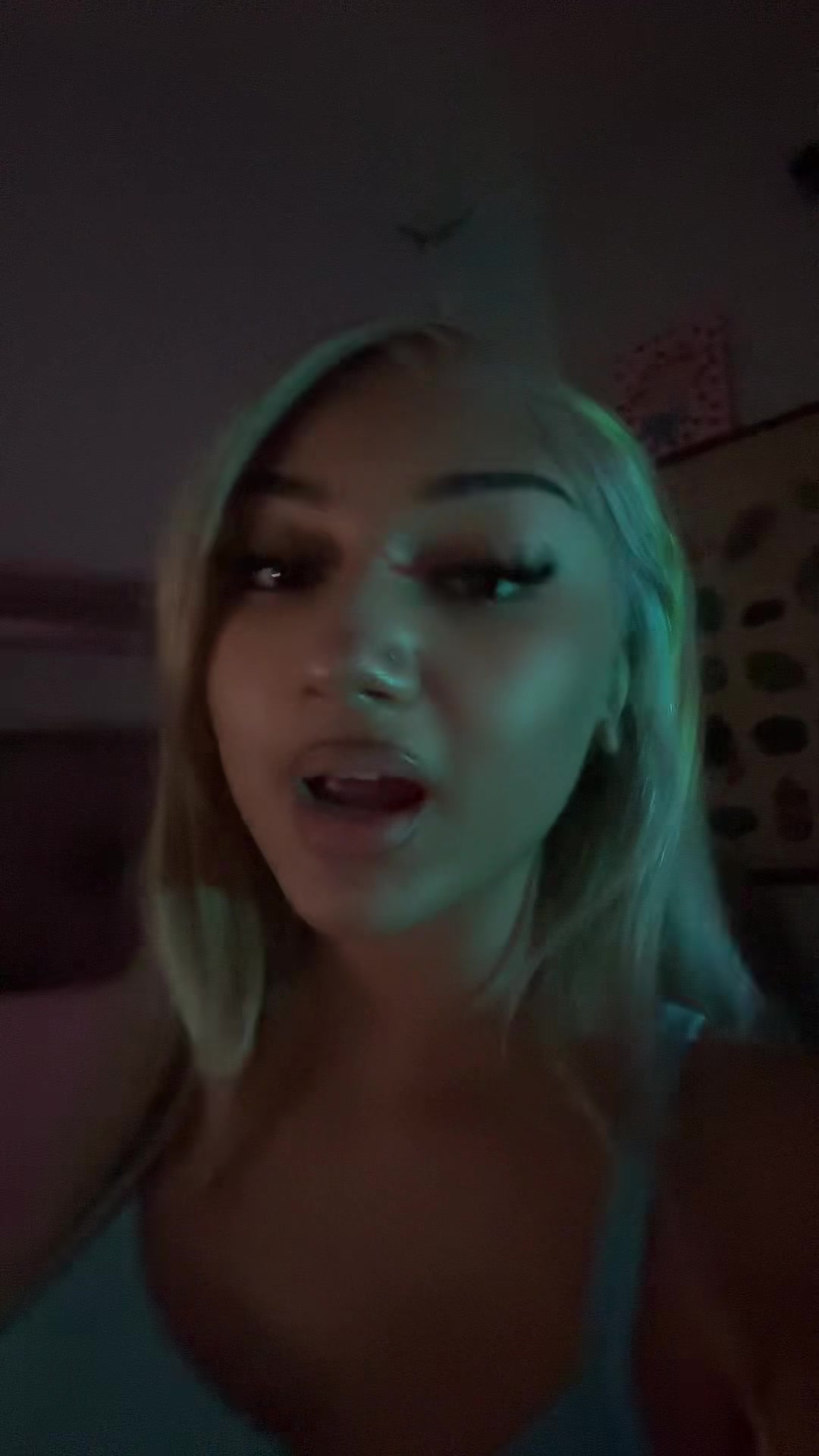 @Jazelle🍭