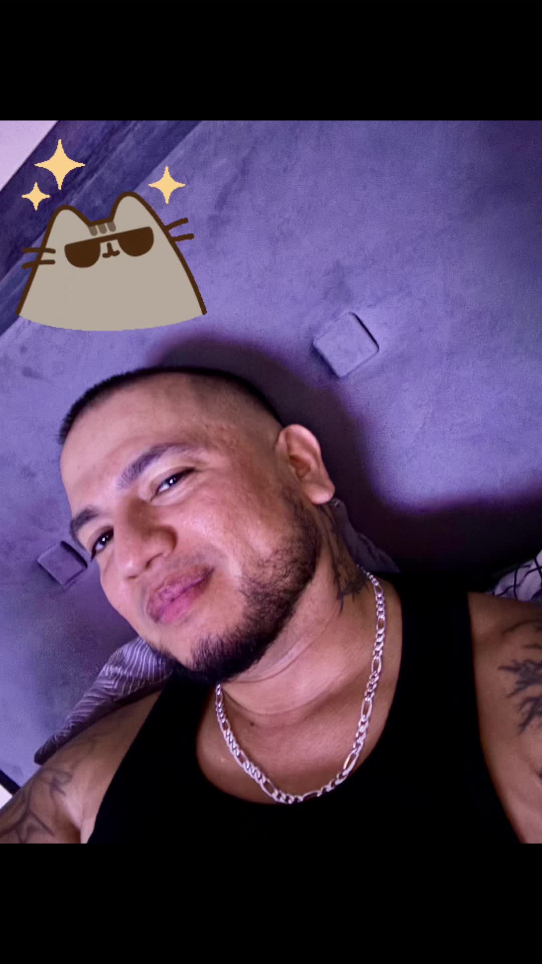 @Luis