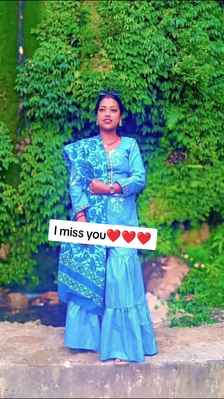 @Maya B C