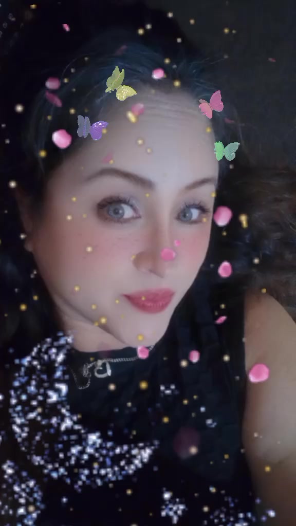 @🐺🪶🦋Rossy ojitos 💜🌅🧿