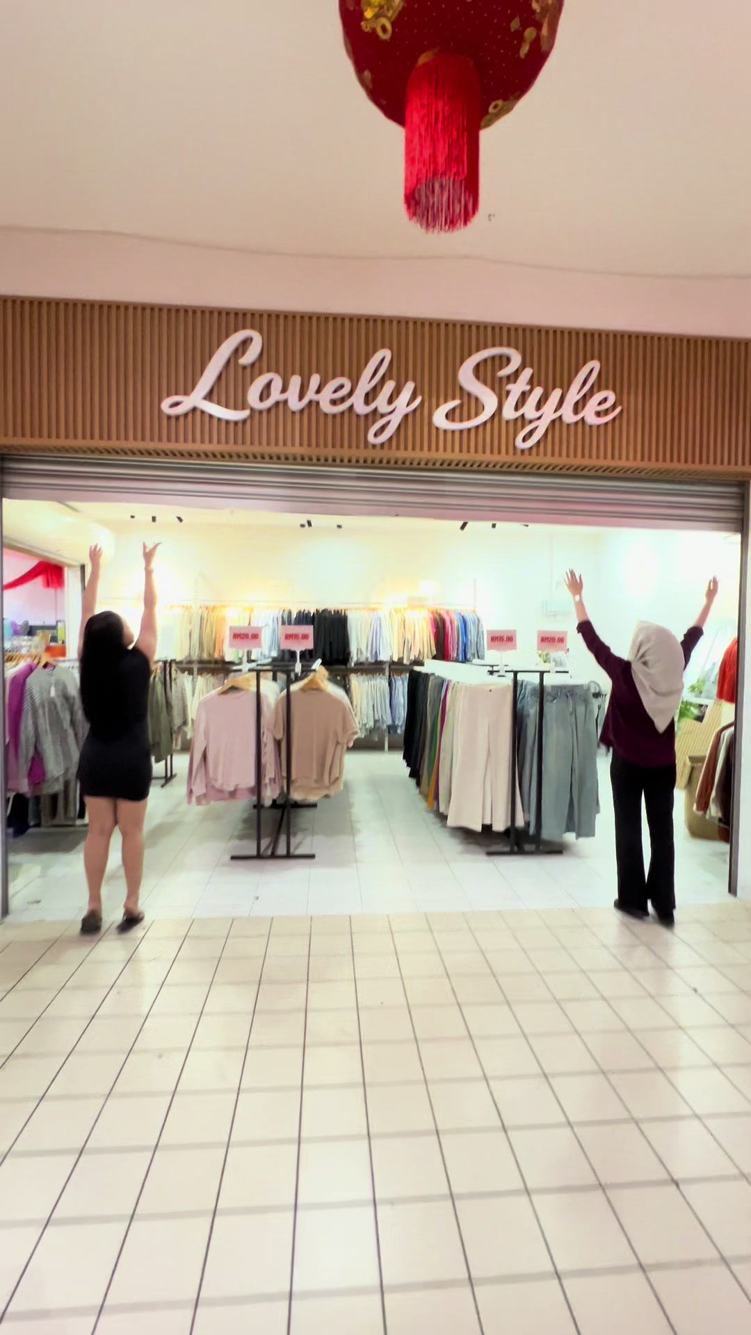 @Lovely Style ThriftShop