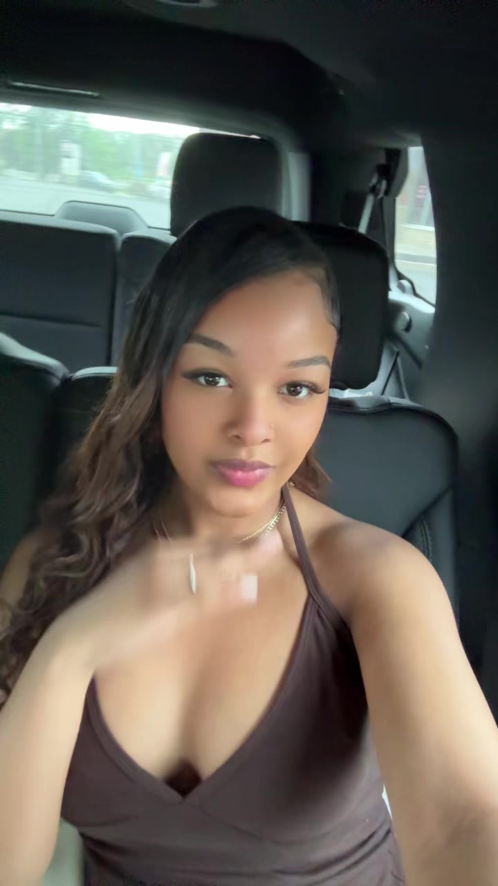 @⠀