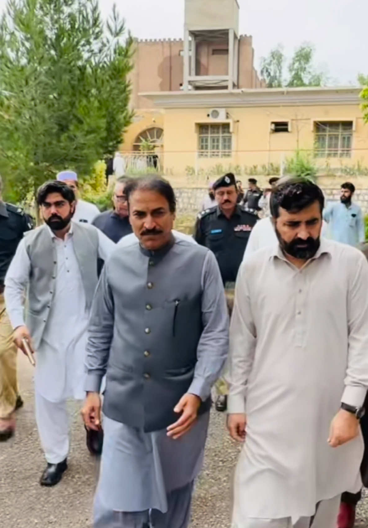 @Waqar Zahid Khan