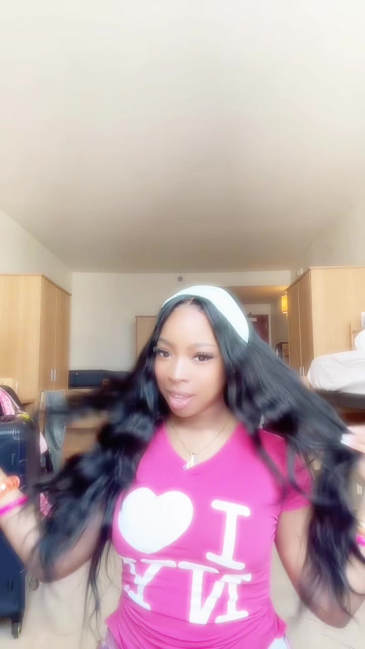 @🐒illyislandgyal