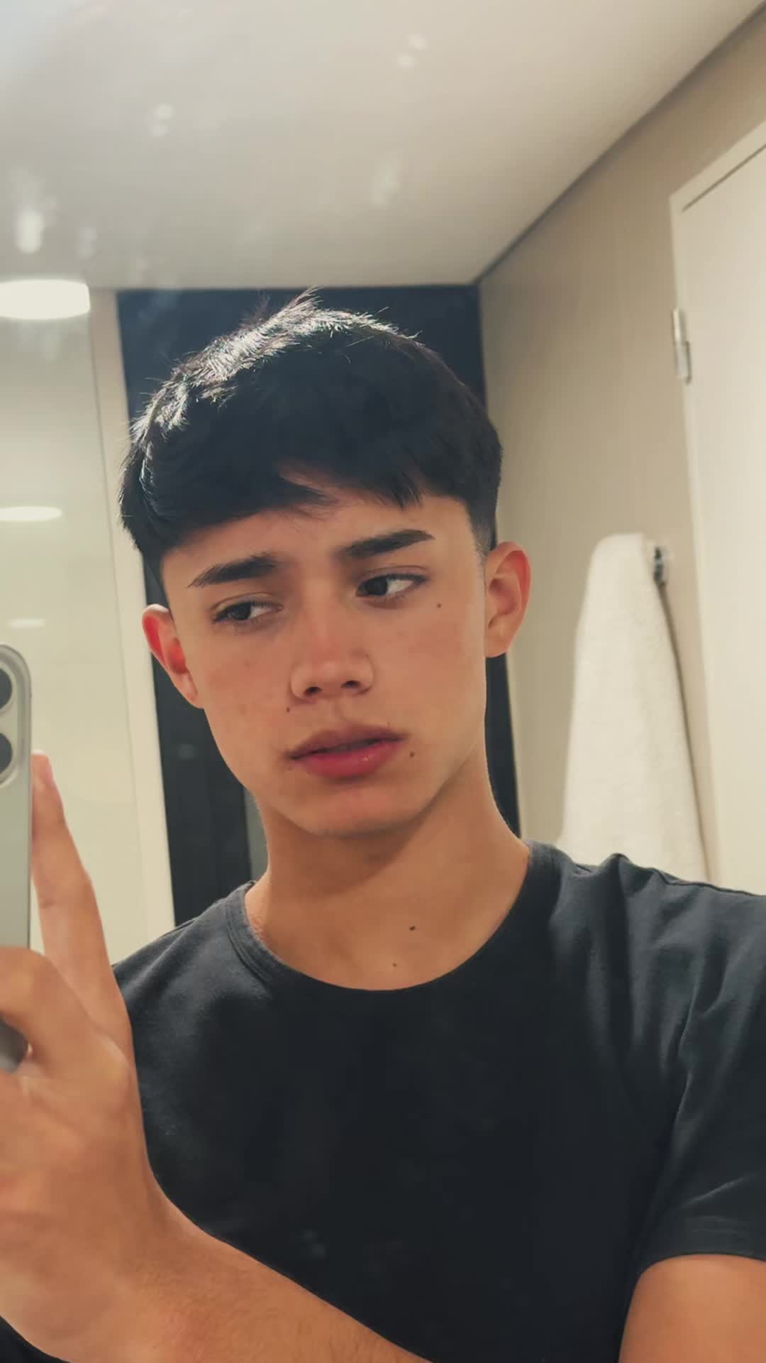 @laureanogomezz