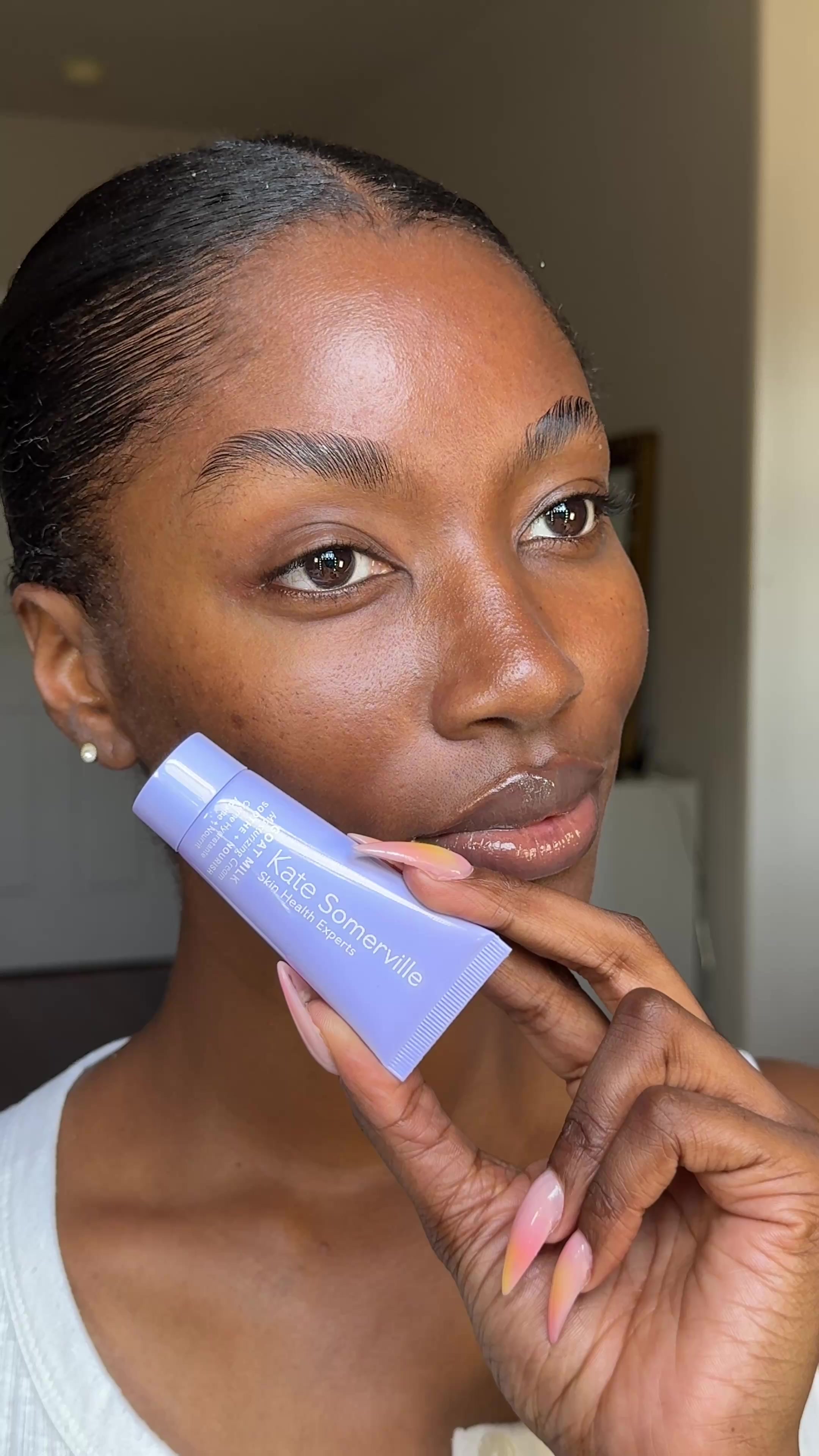 @Kayla B | Beauty Creator✨