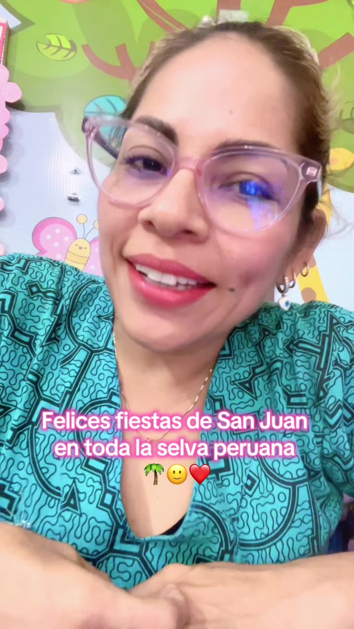 @Mía Gia 🌈🩷💜