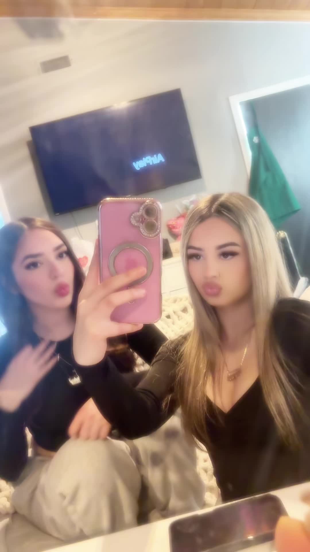 @𝑎𝑛𝑑𝑟𝑒𝑎❤︎︎