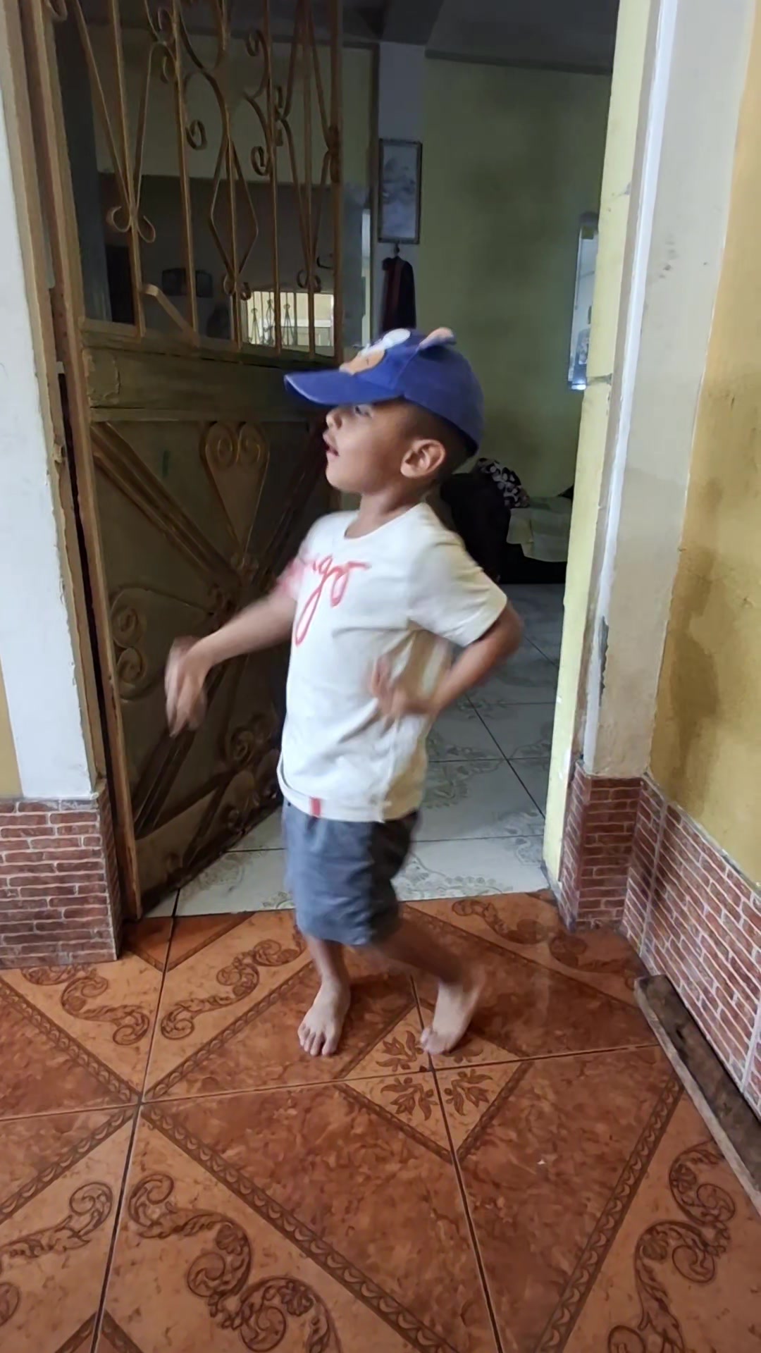 @Zully Salvador 🇪🇨