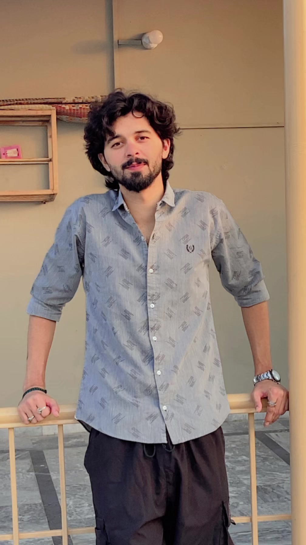 @AwAis KhAn🤦♂️