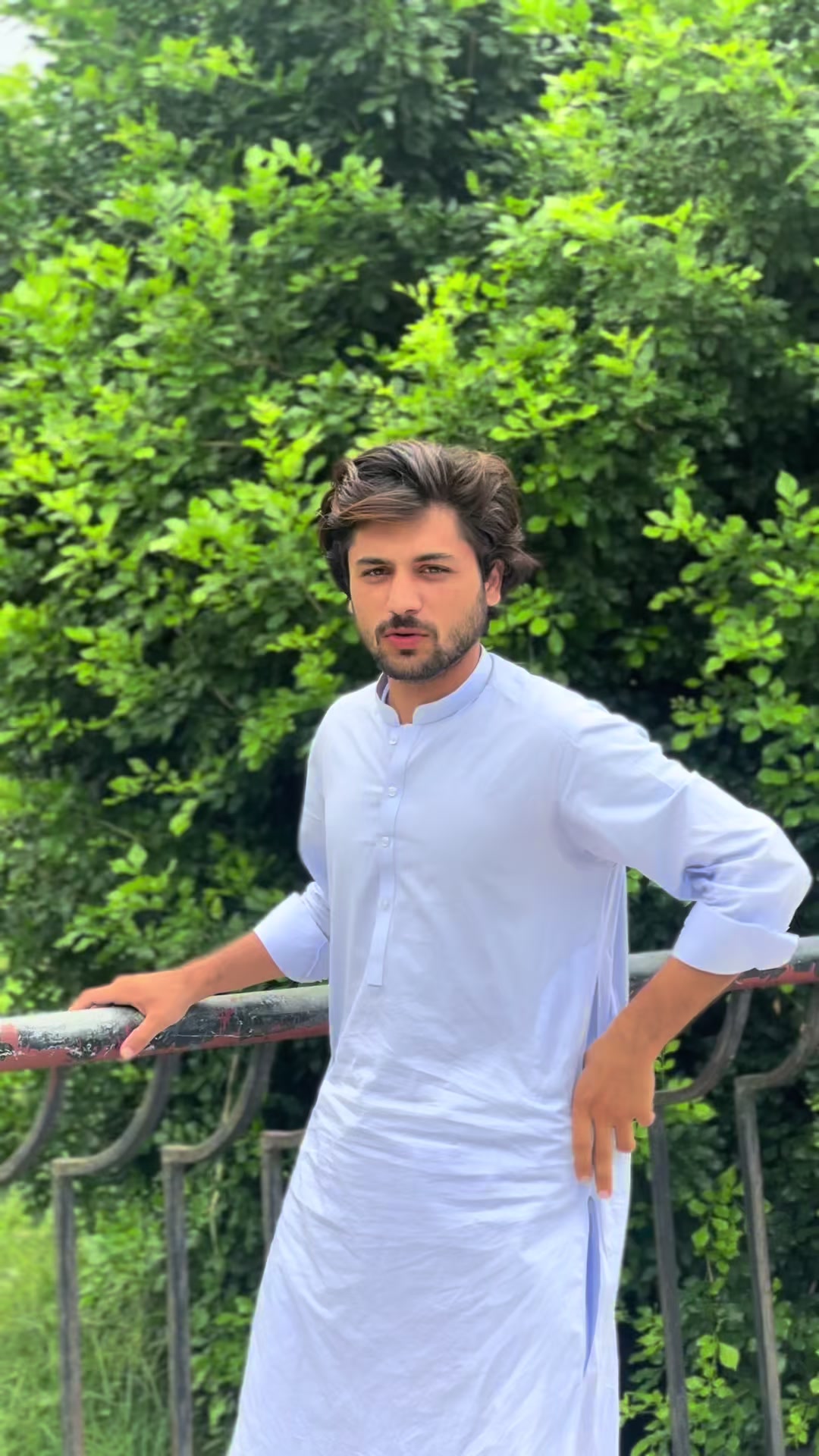 @$HAHID_IQBAL✨🦢