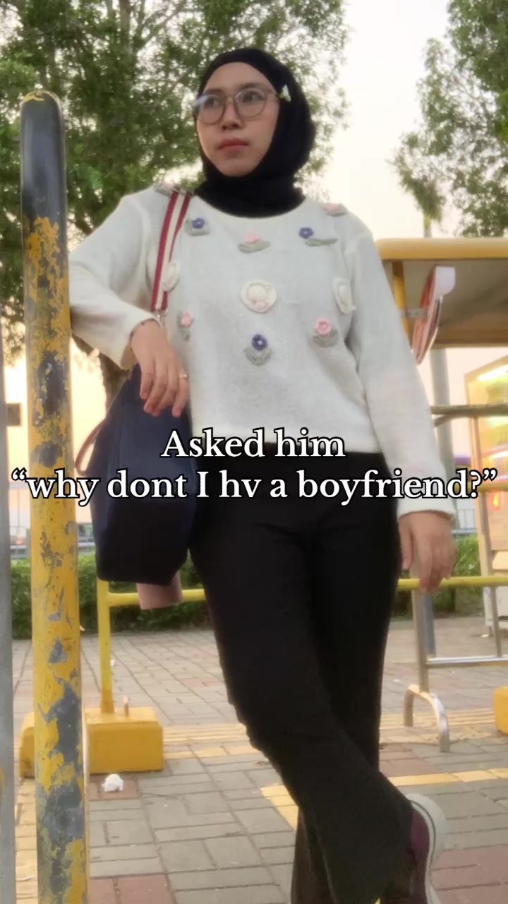 @Dilaelnyasatu