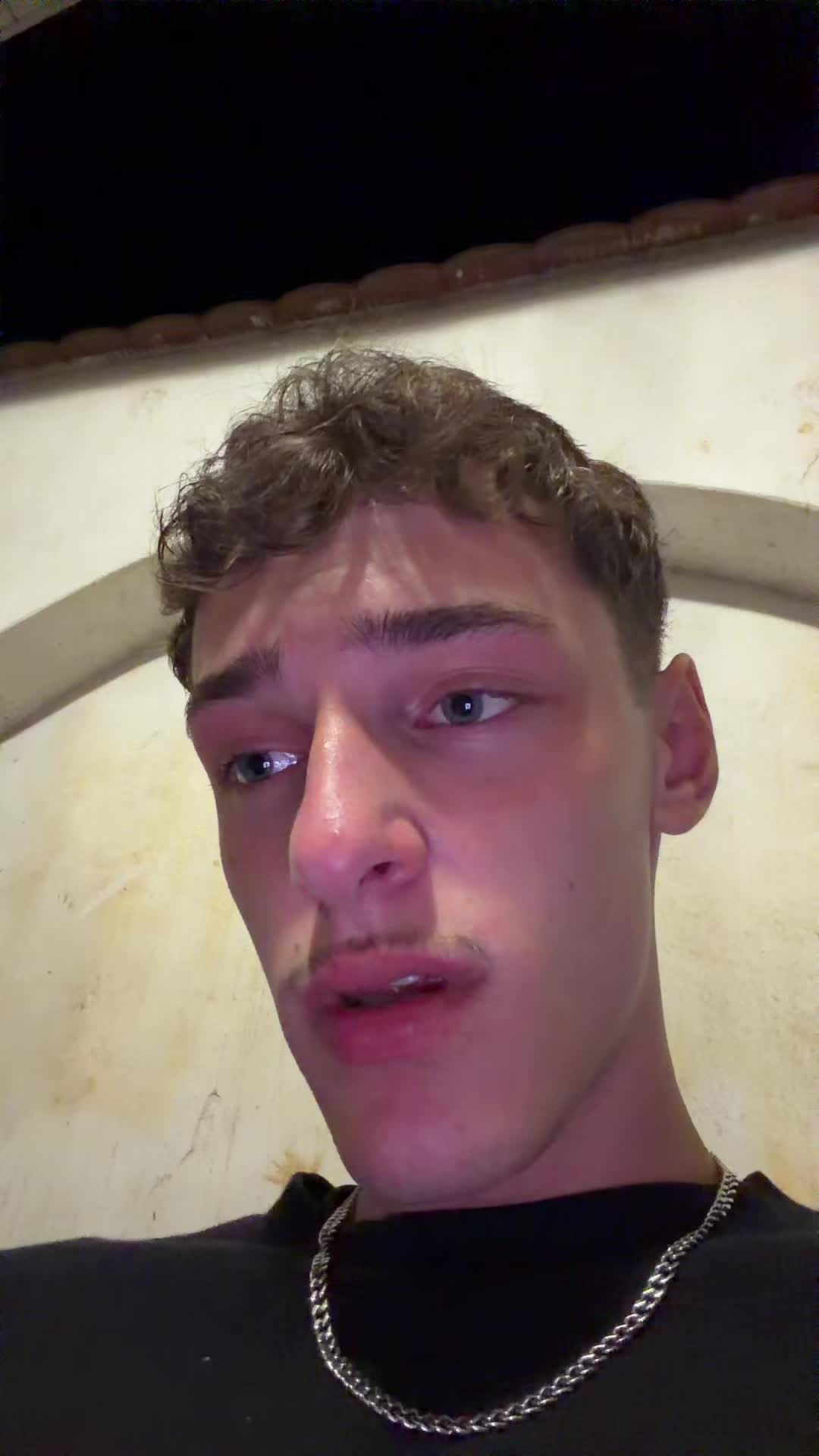 @simon