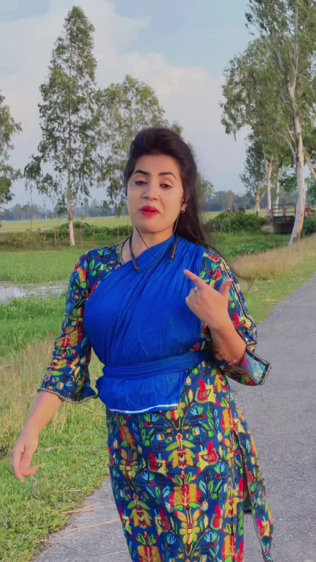 @🔥হাসির রাণী🔥
