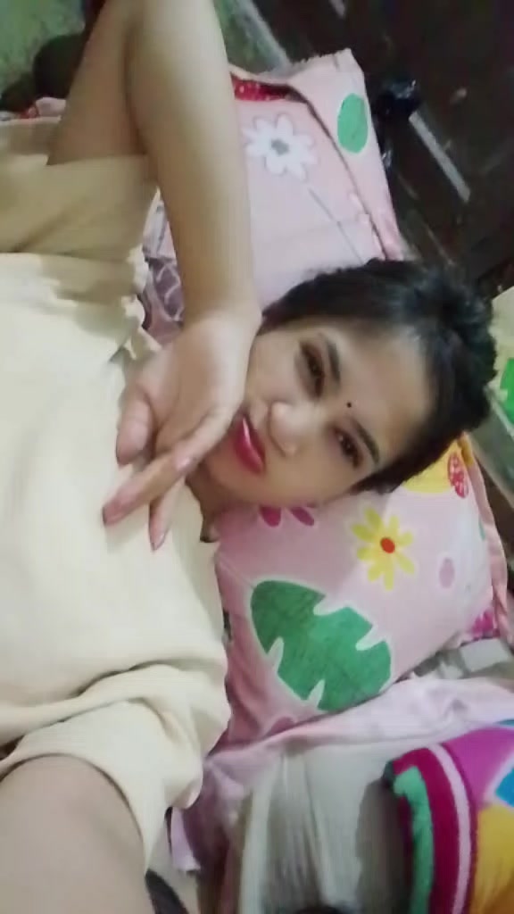 @BhojpuriyaQueen👑