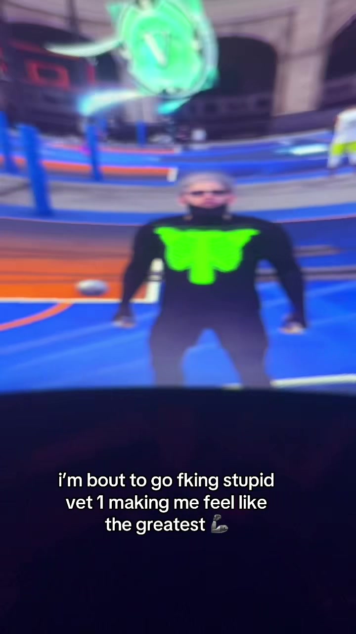 @𖣂
