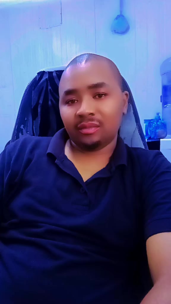 @DMNJunior974