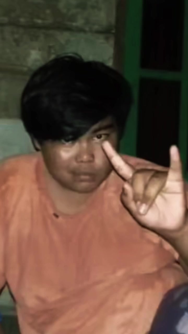 @hy